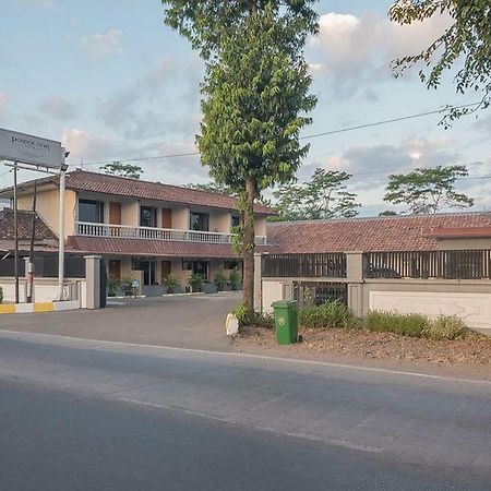 Reddoorz Near Alun Alun Subang Hotel Екстериор снимка